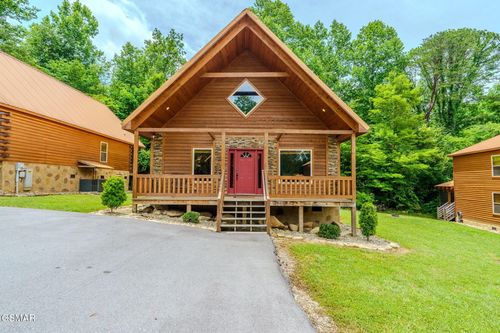 3606 Parkland Way, Gatlinburg, TN, 37738 | Card Image