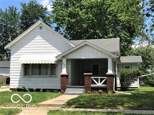 804 Market St, Crawfordsville, IN, 47933-1218 | Card Image