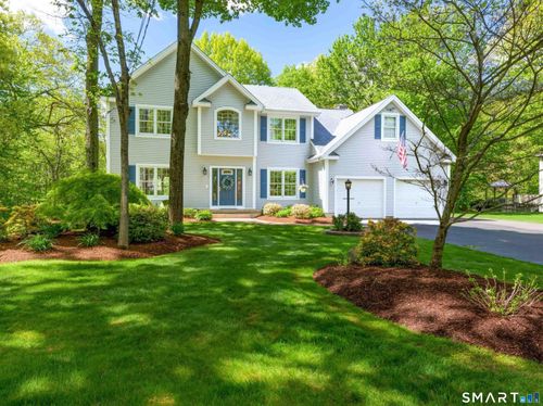 4 Crystal Ln, Wallingford, CT, 06492-2164 | Card Image