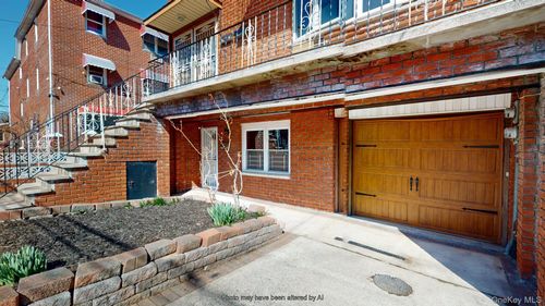 1213 Desmond Court, New York, NY, 11235 | Card Image