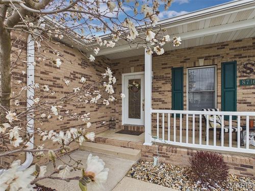 8716 Wildewood Drive, Worden, IL, 62097 | Card Image