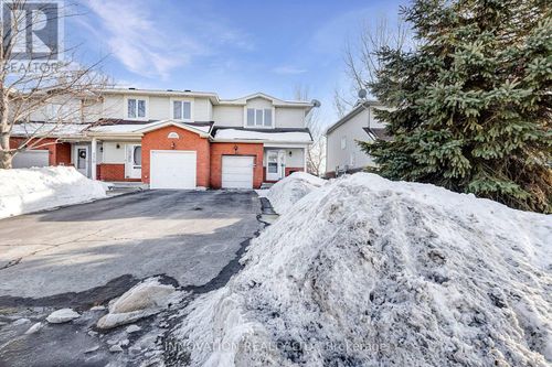 330 Fairbrooke Crt, Arnprior, ON, K7S0E6 | Card Image