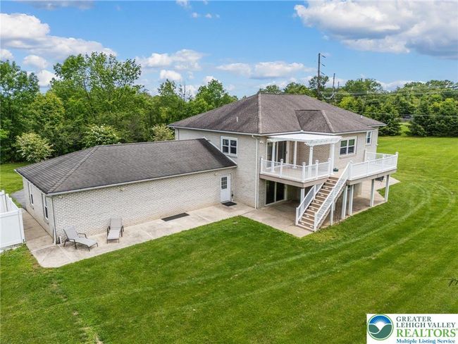 230 W Moorestown Rd, House other with 4 bedrooms, 4 bathrooms and null parking in WIND GAP PA | Image 8