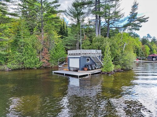 1093 Glenmount Rd, Baysville, ON, P0B1A0 | Card Image