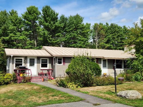 286 Washington Road, Jefferson, ME, 04348 | Card Image