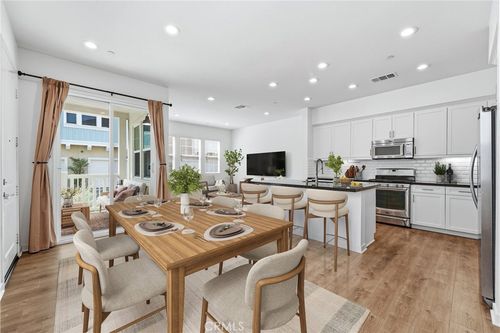 41 Patria, Rancho Mission Viejo, CA, 92694-1391 | Card Image