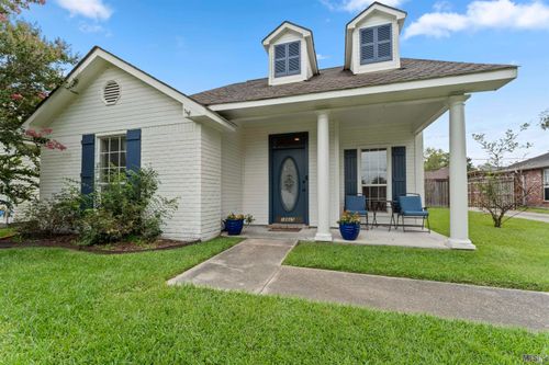 18665 Garden Oaks Dr, Baton Rouge, LA, 70817 | Card Image