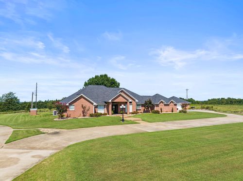 3673 County Road 4550, Mt Pleasant, TX, 75455-8689 | Card Image