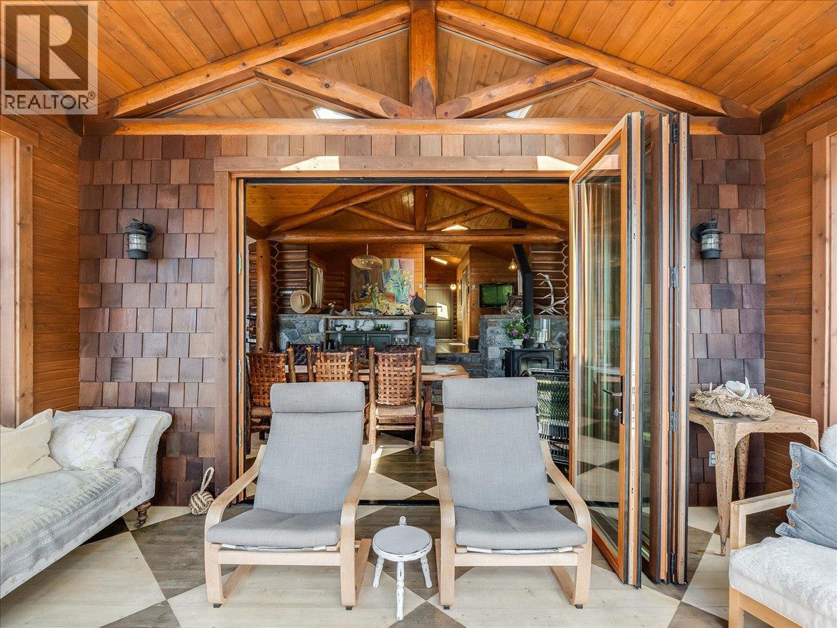 Residential in Christina Lake 5