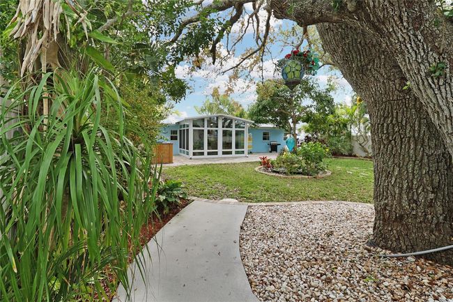 1906 2 Nd St, House other with 3 bedrooms, 2 bathrooms and null parking in INDIAN ROCKS BEACH FL | Image 48