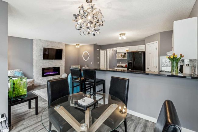 48 Hidden Creek Rise Nw, Home with 3 bedrooms, 2 bathrooms and 2 parking in Calgary AB | Image 13