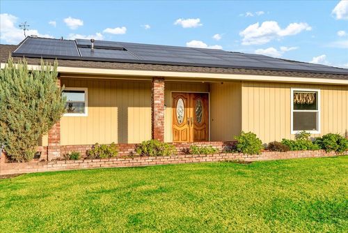 23580 Avenue 182, Porterville, CA, 93257 | Card Image