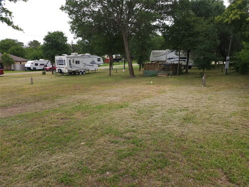 106 County Road 1773, Clifton, TX, 76634-4027 | Card Image