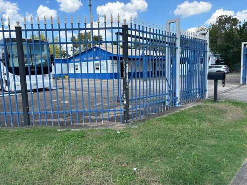 5621 Harrisburg Blvd, Houston, TX, 77011-4319 | Card Image