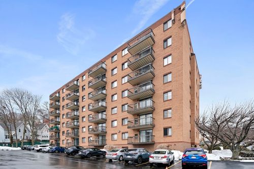 apt-307-500 Salem St, Medford, MA, 02155-3383 | Card Image
