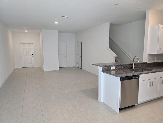 11224 65 Th Ter E, Townhouse with 3 bedrooms, 3 bathrooms and null parking in PALMETTO FL | Image 6