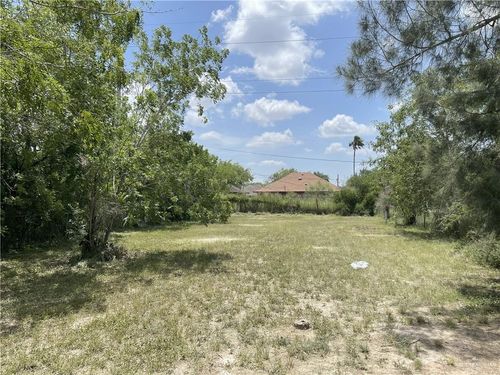 313 34th St, Edinburg, TX, 78542-6737 | Card Image