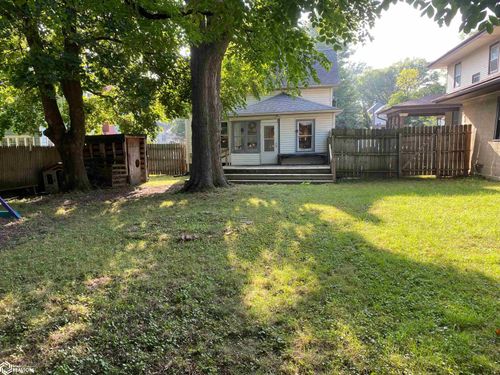 611 S 2nd St, Fairfield, IA, 52556-3604 | Card Image