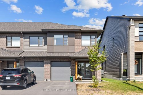 978 Acoustic Way, Manotick, ON, K4M0R1 | Card Image