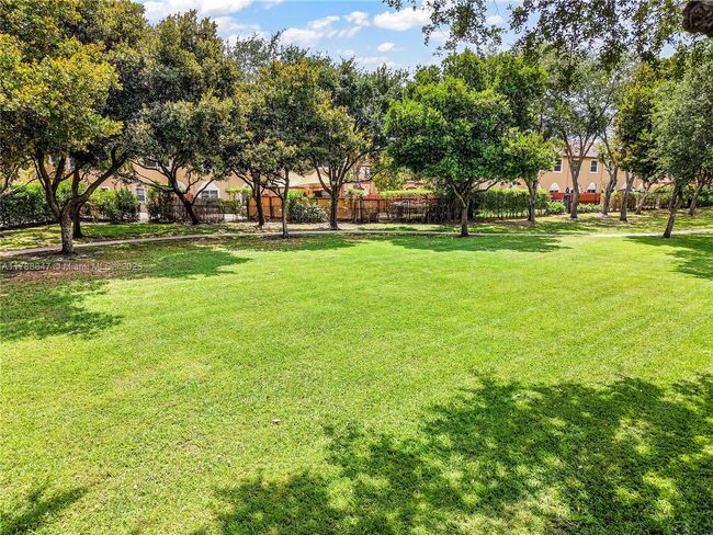 12752 Sw 49 Th Ct, Townhouse with 4 bedrooms, 3 bathrooms and null parking in Miramar FL | Image 37