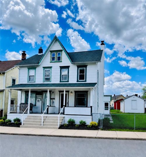 118 N Front St, Coplay, PA, 18037-1218 | Card Image