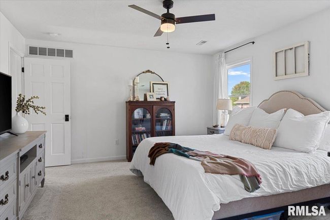 3217 Catalpa Dr, House other with 4 bedrooms, 3 bathrooms and null parking in Springfield IL | Image 27