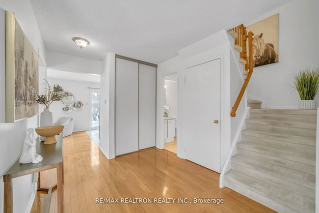 155 Dawlish Ave, House other with 3 bedrooms, 3 bathrooms and 4 parking in Aurora ON | Image 5
