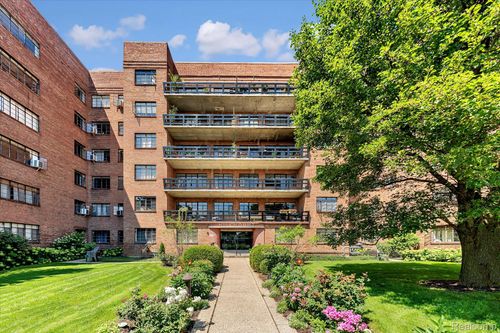 bldg-0-505 Cherry St, Grand Rapids, MI, 49503-4746 | Card Image