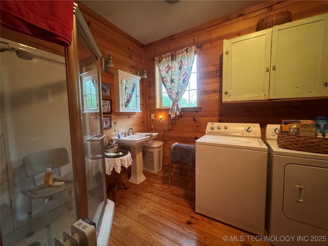 24252 Independence Rd, House other with 2 bedrooms, 1 bathrooms and null parking in Heavener OK | Image 46