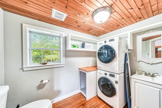 38 High St, House other with 3 bedrooms, 3 bathrooms and null parking in Sunapee NH | Image 10