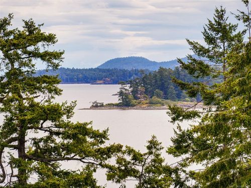 29-2353 Harbour Rd, Sidney, BC, V8L3X8 | Card Image