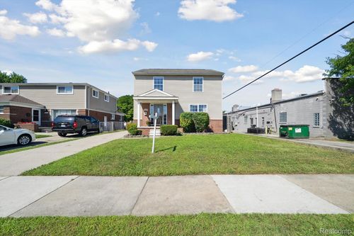 22191 Ridgedale St, Oak Park, MI, 48237-3801 | Card Image