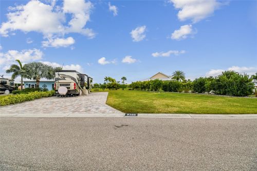 8386 Sw Sand Crane Circle, ARCADIA, FL, 34269 | Card Image