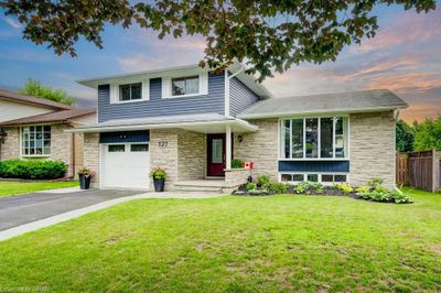 127 Champlain Cres, House other with 4 bedrooms, 1 bathrooms and 3 parking in Kitchener ON | Image 1