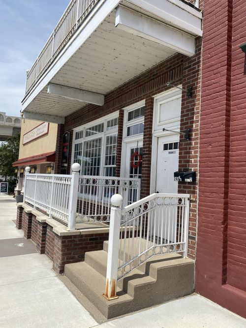 248 Main St W, Wabasha, MN, 55981-1239 | Card Image