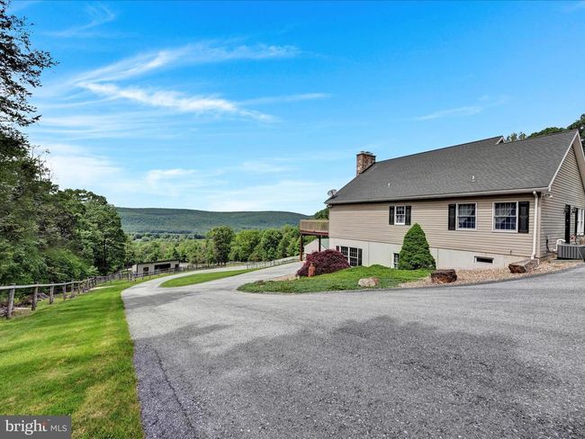 52 Church Ln, House other with 3 bedrooms, 2 bathrooms and null parking in JONESTOWN PA | Image 32
