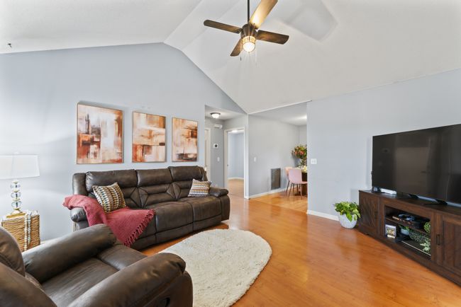 1809 Thompson Rd, House other with 3 bedrooms, 2 bathrooms and 2 parking in Murfreesboro TN | Image 4