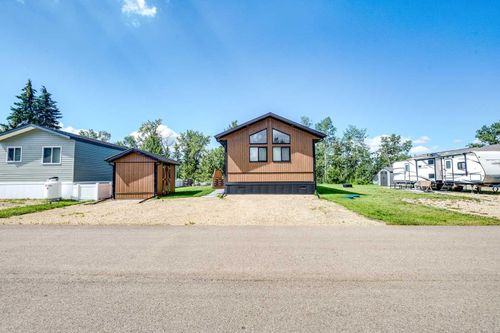 111-41310 Range Road 282, Rural Lacombe County, AB, T4L2N3 | Card Image