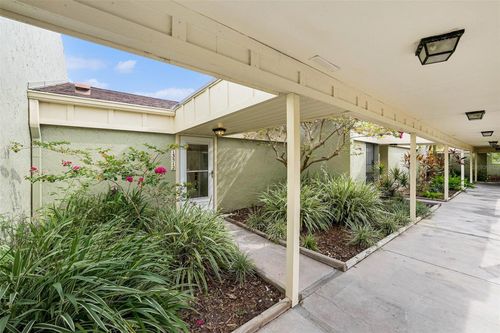 13512 Palmwood Ln, TAMPA, FL, 33618-8417 | Card Image