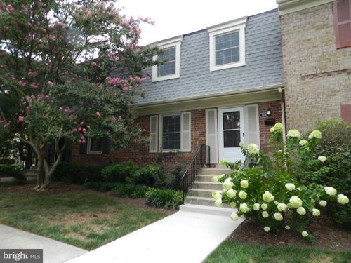 5956 Westchester Park Dr, COLLEGE PARK, MD, 20740-2867 | Card Image