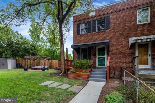 245 Buchanan St, ALEXANDRIA, VA, 22314-2103 | Card Image