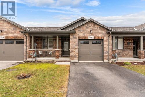 206 Bennett St E, Goderich, ON, N7A4H5 | Card Image