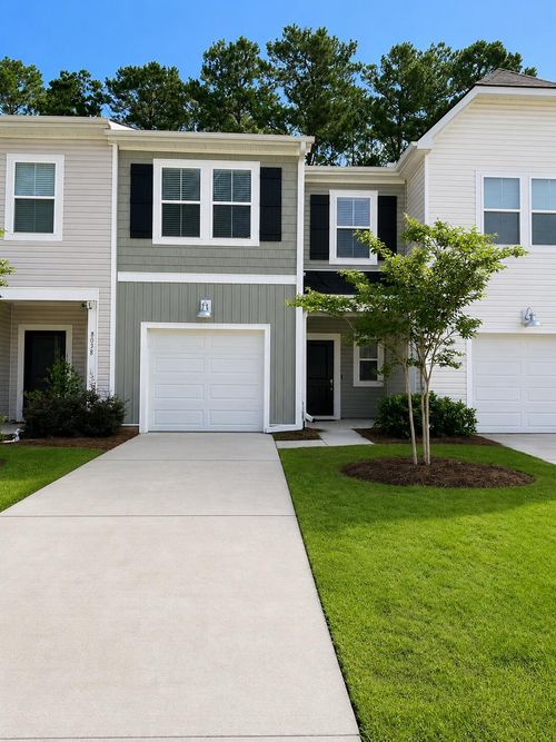 8040 Reagan Way, Charleston, SC, 29418-7017 | Card Image