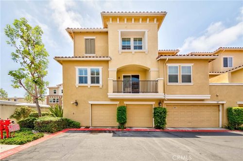 8064 Monaco, Stanton, CA, 90680 | Card Image