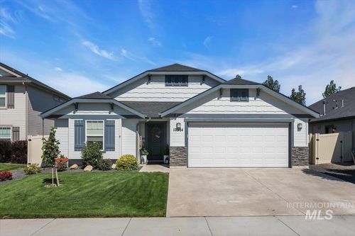 10384 Blackpool Ridge St, Nampa, ID, 83687-5749 | Card Image