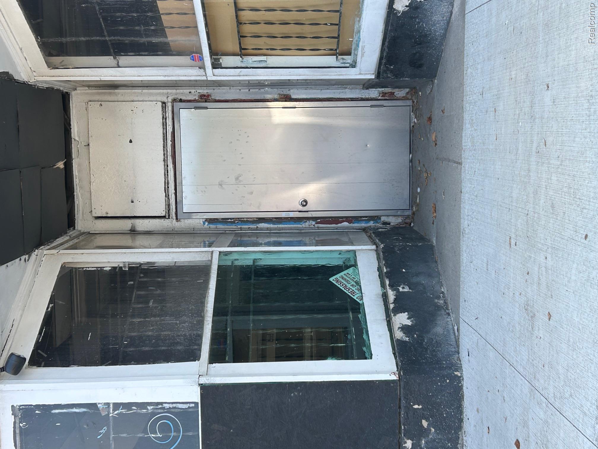 Commercial Sale in Detroit 3