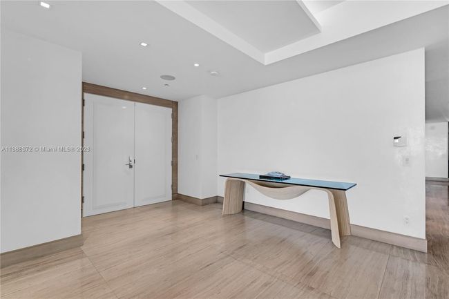 UNIT-1002S - 360 Ocean Dr, Condo with 4 bedrooms, 6 bathrooms and null parking in Key Biscayne FL | Image 37