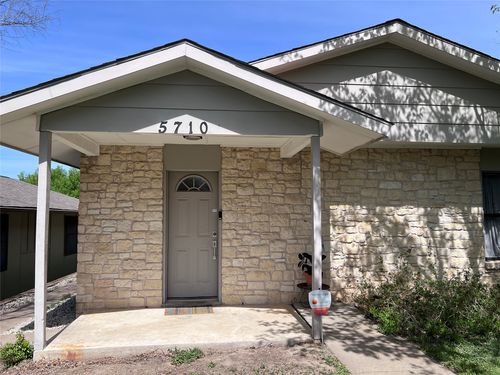 5710 Signal Pt, Austin, TX, 78724-6156 | Card Image