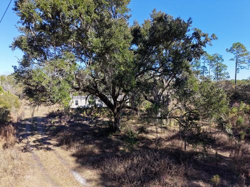 150 Jeffie Tucker Rd, Eastpoint, FL, 32328-3634 | Card Image