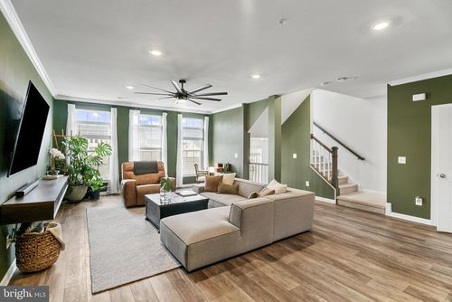 5934 Forum Sq, FREDERICK, MD, 21703-2890 | Card Image